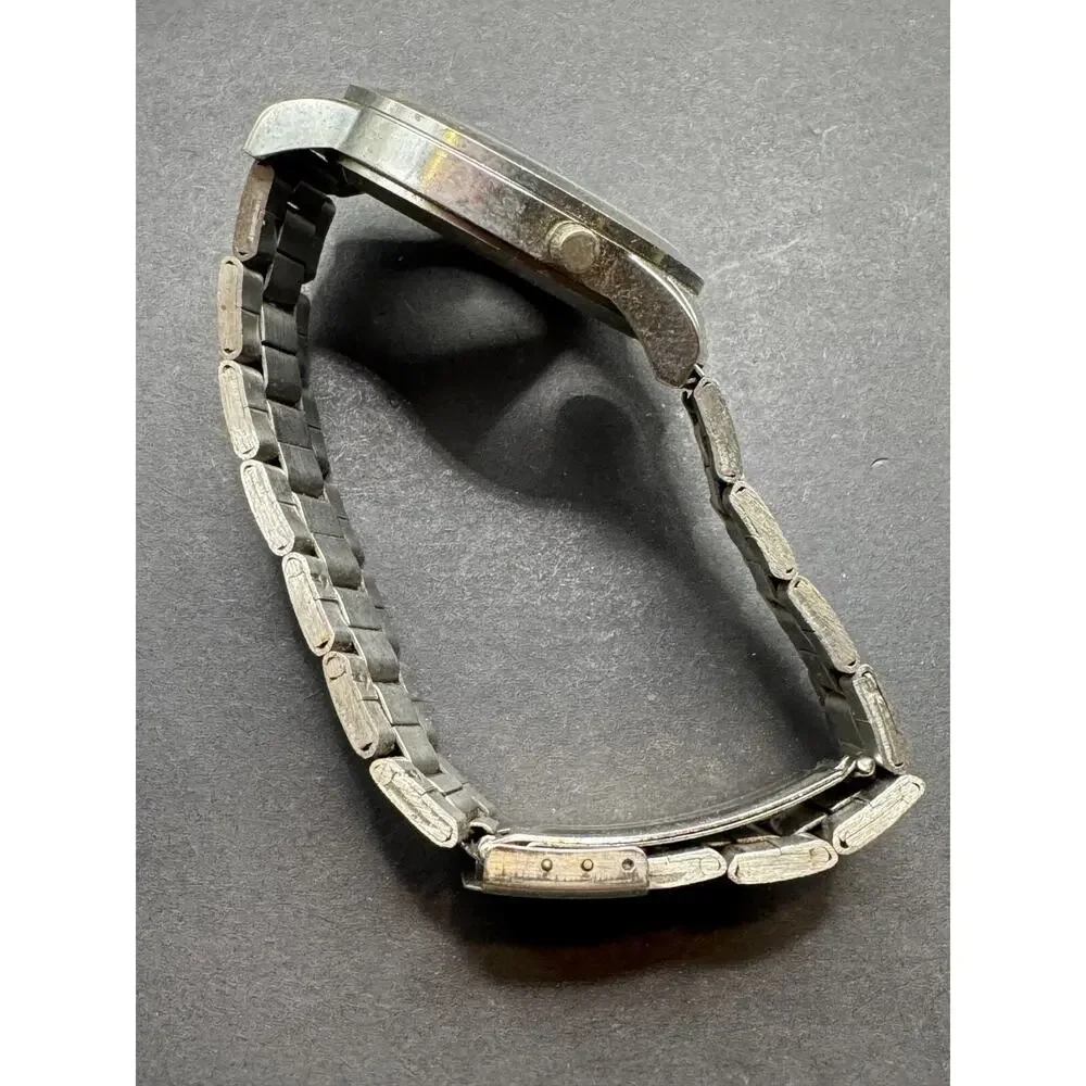 Quartz bariho a112